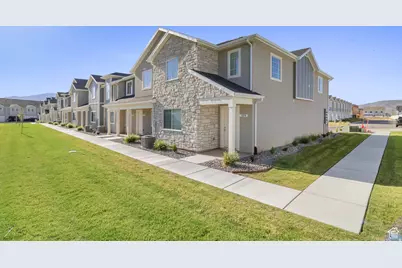 1054 E 2220 S, Heber City, UT 84032 - Photo 2