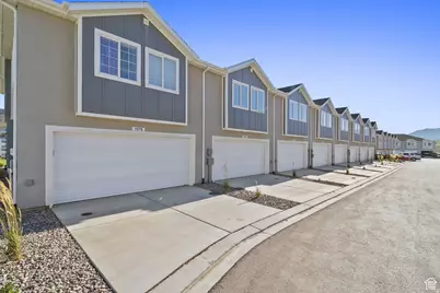 1054 E 2220 S, Heber City, UT 84032 - Photo 6