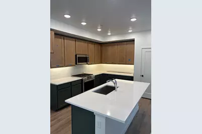 11309 S Lake Run Rd #116, South Jordan, UT 84009 - Photo 2