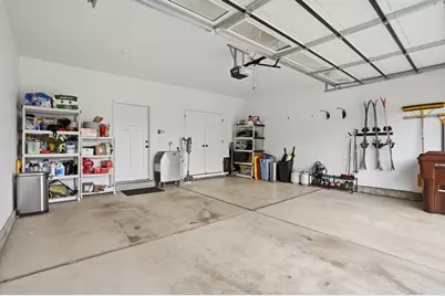 10538 S Bay Dr, Sandy, UT 84092 - Photo 24