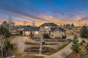 596 S Cascade Ct, Alpine, UT 84004 - Photo 2