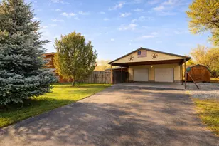 1084 W 2000 N, Vernal, UT 84078 - Photo 16