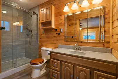 1084 W 2000 N, Vernal, UT 84078 - Photo 14