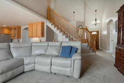 1114 W Shields Ln, South Jordan, UT 84095 - Photo 10