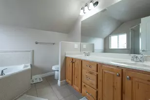 1114 W Shields Ln, South Jordan, UT 84095 - Photo 16