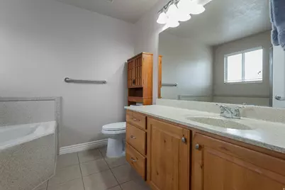 1114 W Shields Ln, South Jordan, UT 84095 - Photo 20