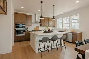 1023 S 3600 E, Spanish Fork, UT 84660 - Photo 2