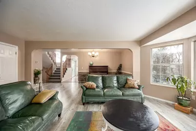 2231 N Valley View Dr, Layton, UT 84040 - Photo 8