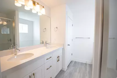 689 N 540 E #119, Salem, UT 84653 - Photo 6
