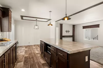 1700 W 2700 N #5, Pleasant View, UT 84404 - Photo 6