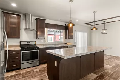 1700 W 2700 N #5, Pleasant View, UT 84404 - Photo 2