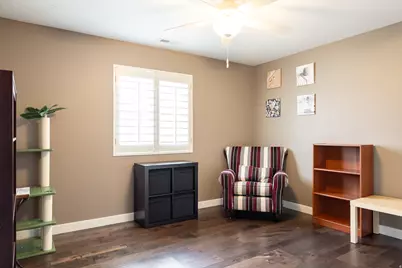 8023 S Pinewood Dr, Sandy, UT 84094 - Photo 18