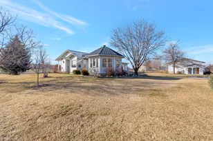 7419 S 400 W, Paradise, UT 84328 - Photo 10