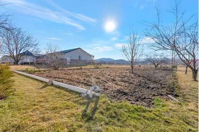7419 S 400 W, Paradise, UT 84328 - Photo 8