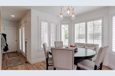 984 N 500 E, Centerville, UT 84014 - Photo 12