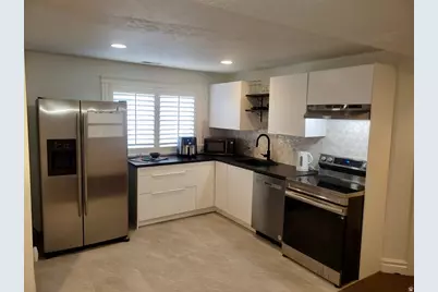 984 N 500 E, Centerville, UT 84014 - Photo 24