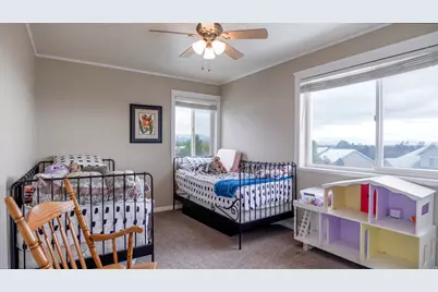984 N 500 E, Centerville, UT 84014 - Photo 16