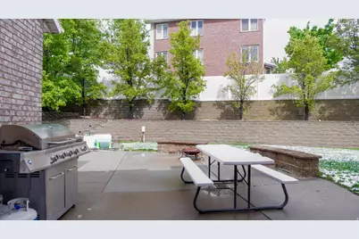 984 N 500 E, Centerville, UT 84014 - Photo 44