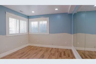 984 N 500 E, Centerville, UT 84014 - Photo 30