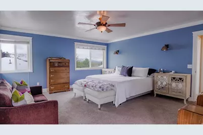 984 N 500 E, Centerville, UT 84014 - Photo 18