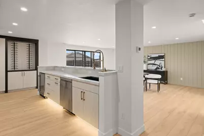 1332 S Canterbury Dr, Salt Lake City, UT 84108 - Photo 58