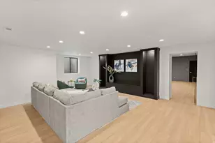 1332 S Canterbury Dr, Salt Lake City, UT 84108 - Photo 64