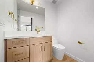 1332 S Canterbury Dr, Salt Lake City, UT 84108 - Photo 50