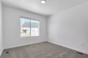 192 W Glenbrittle Dr, Lehi, UT 84048 - Photo 14