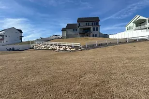 1354 E Hollyhock Wy, Layton, UT 84040 - Photo 14