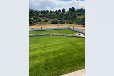 1354 E Hollyhock Way, Layton, UT 84040 - Photo 10