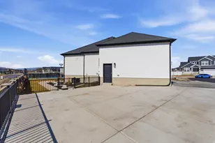 1437 W Valley Dr, Lindon, UT 84042 - Photo 52