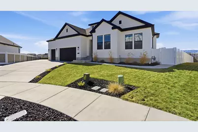 1437 W Valley Dr, Lindon, UT 84042 - Photo 2