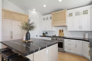 1437 W Valley Dr, Lindon, UT 84042 - Photo 10
