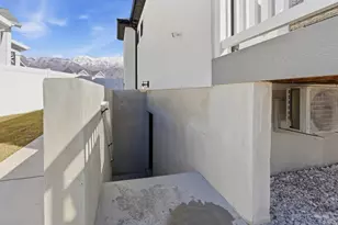 1437 W Valley Dr, Lindon, UT 84042 - Photo 50