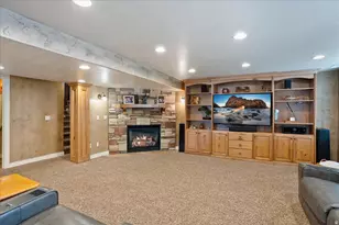 4388 N 250 W, Pleasant View, UT 84414 - Photo 22