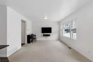 498 S Pegasus Way, Saratoga Springs, UT 84045 - Photo 24