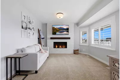 2011 W Hill St N, Kaysville, UT 84037 - Photo 12