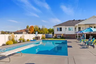 2011 W Hill St N, Kaysville, UT 84037 - Photo 30