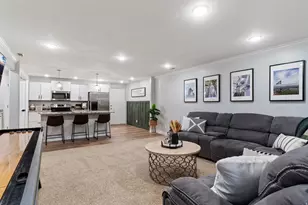 2011 W Hill St N, Kaysville, UT 84037 - Photo 20