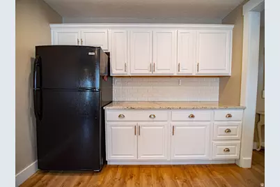 141 Garden Rd, East Carbon, UT 84520 - Photo 4