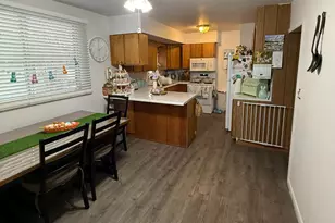 433 N 300 E, Price, UT 84501 - Photo 10