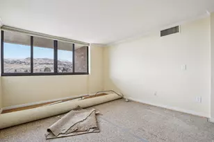 241 N Vine St W, Salt Lake City, UT 84103 - Photo 18