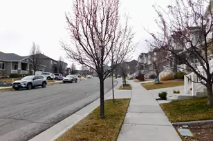 14482 S River Chase Rd W, Herriman, UT 84096 - Photo 4