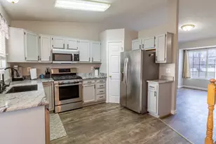 1581 N 2750 W, Plain City, UT 84404 - Photo 4