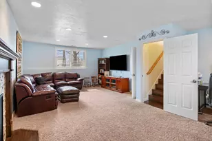 23 Cave Hollow Cir S, Farmington, UT 84025 - Photo 22