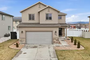 696 North Devonshire Drive, Saratoga Springs, UT 84045 - Photo 2