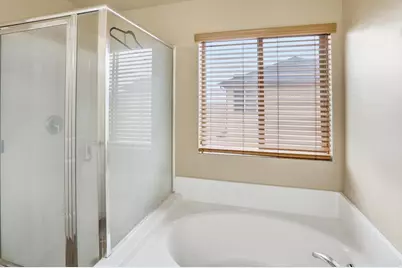 696 N Devonshire Dr, Saratoga Springs, UT 84045 - Photo 24