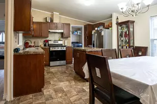 4237 W 3200 S, West Valley, UT 84120 - Photo 4