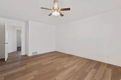 981 S Red Barn Dr, Santaquin, UT 84655 - Photo 20