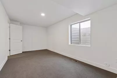 981 S Red Barn Dr, Santaquin, UT 84655 - Photo 32